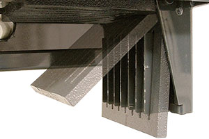 Automatic combustion grate cleaning (via pivoting grate) Automatic combustion grate cleaning (via pivoting grate)